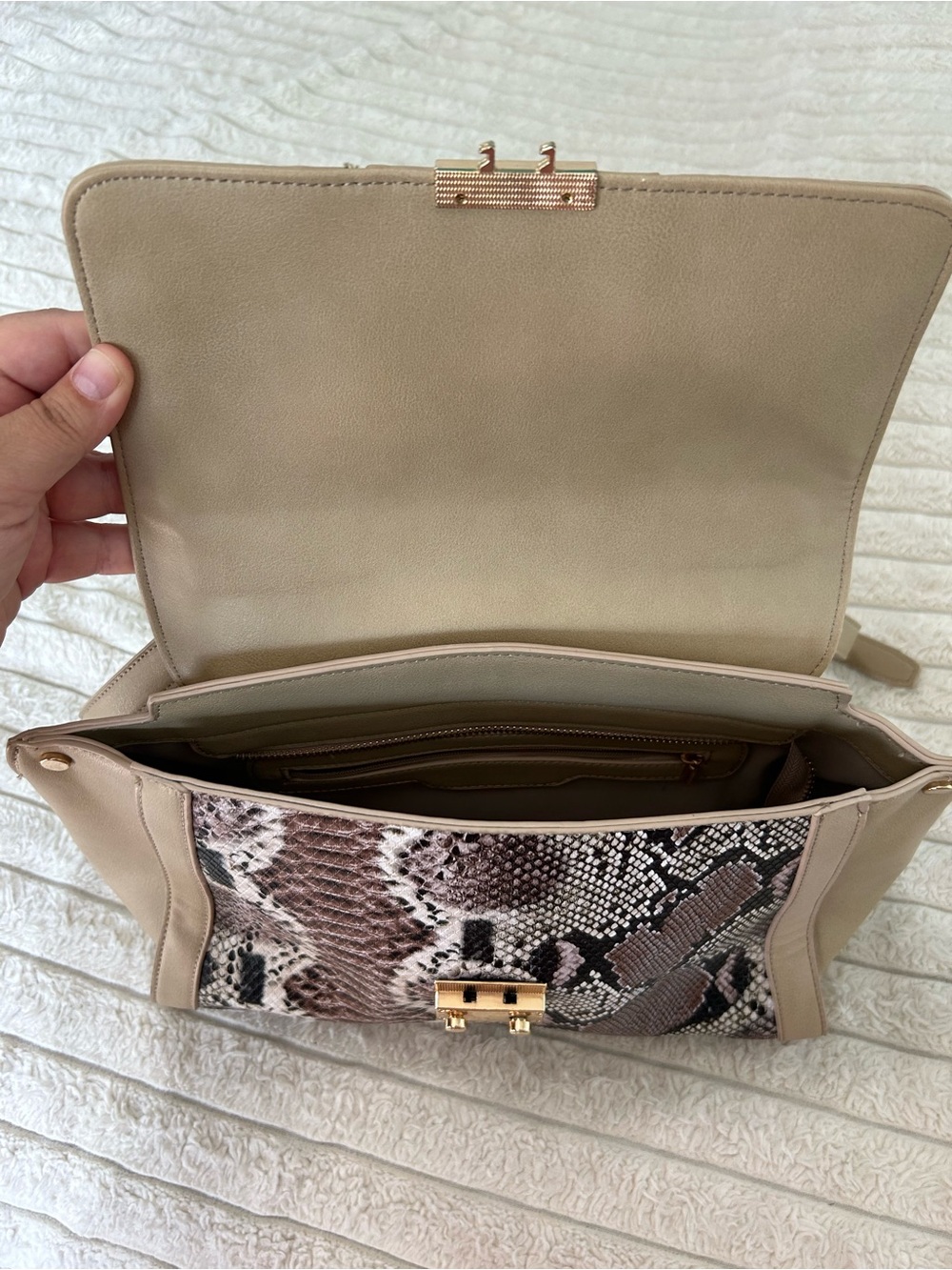 Fashion Purse - Picture 7 of 13